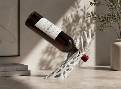Portabottiglie Sospeso Moderno | Supporto Bottiglia Vino Design Organico | Decorazione Cucina e Soggiorno | Regalo per Amanti del Vino